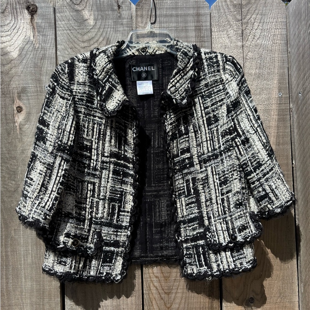 Jacket - Picture 2 of 10